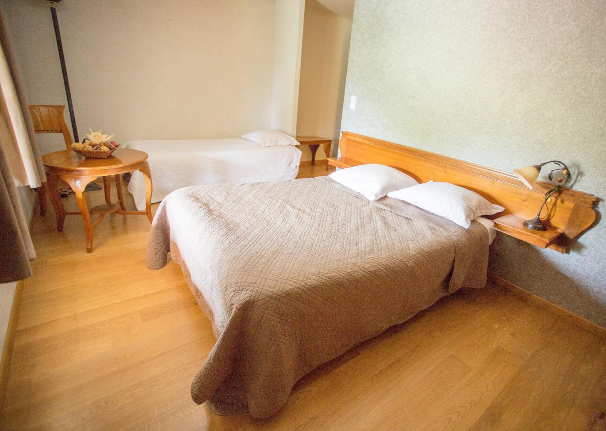 Le Bonheur Dans Le Pre Hotel Lucinges Luaran gambar